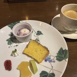 ターシャ - デザートの盛り合わせ＆コーヒー　3700円のコース