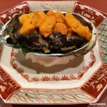 御料理 寺沢 - 海胆と鮑と生若芽の磯焼