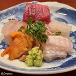 御料理 寺沢 - 赤貝､鮎魚女､本鮪中トロ､槍烏賊､鮃と鮃の縁側の造り