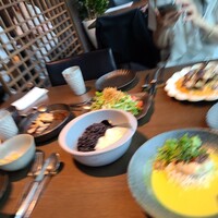 SAAWAAN BISTRO - 
