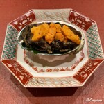 御料理 寺沢 - 海胆と鮑と生若芽の磯焼