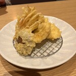 天ぷらと手延べそうめん あさやま - きのこ天盛り、とり天