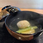 旬菜 おぐら家 - 海老しんじょうのお椀