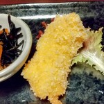 南総 食と肴 もへじ - お通しのささみフライ