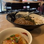 桃源邨 - 新作のアゲい！が手前