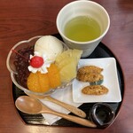 喫茶アン - クリームあんみつ