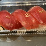 ちよだ鮨 - 料理写真:づけまぐろ430円