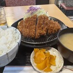 とんかつ 和栗 - 