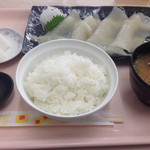 発寒かねしげ鮮魚店 - 朝イカ定食800円