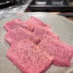 炭焼ホルモン えいた - 牛タン並　これで並かと思うけど、当然上タンの方がもっと美味い