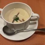 Bistro Fujiyama - カブのスープ