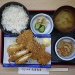Marutomi Shokudou - 鮪串カツといかフライ定食＠780円