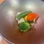 銀座アスター - 帆立貝とイカと野菜