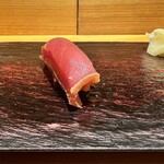 SUSHI TOKYO TEN、 - 赤身の漬け