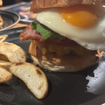 World Burger 池袋東口店 - 