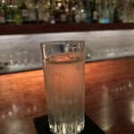 ザ・コモン・ワン・バー・キョウト - 白州炭酸割り