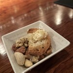 ザ・コモン・ワン・バー・キョウト - チャージ