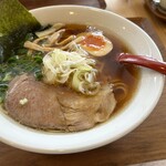 大衆食堂 中華そばとおコメの店 メシケン。 - 中華そば（醤油）