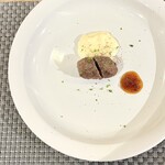 Barca. - 熊肉のサルシッチャ