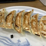 福しん - ギョウザ240円