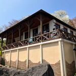 Cafe Pic - '25/04/12 店を見上げる