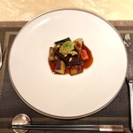 ストラスヴァリウス - 牛フィレ肉ボルドー産の赤ワインソース