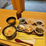 京菜味のむら - 湯葉丼と小鉢６つのセット@1,100円