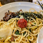 横浜家系らーめん三元 - 辛いのドバッと