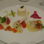 ヴェル・ボワ - 鯛のマリネと蟹のムース　旬野菜添え