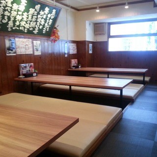 [Horigotatsu seats] allows for spacious banquets