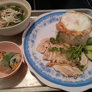 【追いパクチー】 口コミ一覧 : 四条パクチー - 四条（京都市営）/タイ料理 [食べログ]