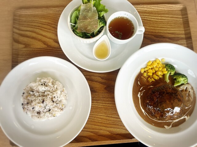 Kitchen 8 Burg 天童南 &ndash; 本格ハンバーグとコスパ抜群の西洋料理