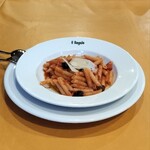 イル レガーロ - 辛トマトペンネ