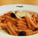 イル レガーロ - 辛トマトペンネ