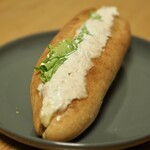 ベーカリー フクパン - ツナとマヨたっぷり