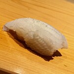 こま田 - 墨烏賊。丁寧な仕込みがきらめきます