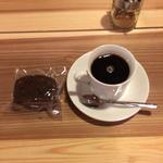 ノンベクキッチン ホテヴィラ - カカオココナッツケーキ＆Nonベクレルブレンド珈琲