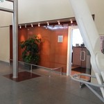 WINGTIPS YOUR TRAVEL LOUNGE - 