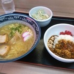 ラーメン＋ハーフカレー丼セット７００円≪2014年8月≫