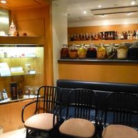 中国薬膳料理 星福 - お店入り口では、漢方的匂いがしますが、ここだけの事です。
