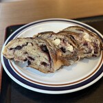 ブーランジェリー メゾン 辻 - ベリーベリークリチ・スライス断面