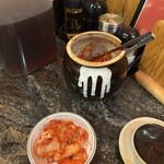 ジャジャン麺ハウス - 卓上無料うれしき。なかなかちゃんとキムチ