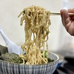 らー麺　Do・Ni・Bo - ビロビロ太麺をリフトUP⤴️