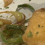 博多やきとり 鉄板焼き 1010 - ホタテの天ぷら。かなり食べたので、ちょっとわかりにくくて、すみません。