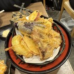 魚屋に毛の生えたようなお店 京都つりや - 