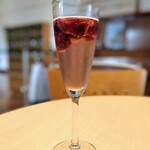 高畠ワイナリー - スパークリング(800円)