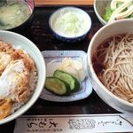 Sobadokoro Oomura - カツ丼セット