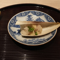 肉屋 田中 - 京都塚原の筍、千葉のシラス炊込みご飯に花山椒