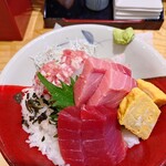 海鮮丼 福貫 - 6種の日替わり目利き丼