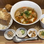 豆富食堂 - 豆腐御膳　唐揚げ追加